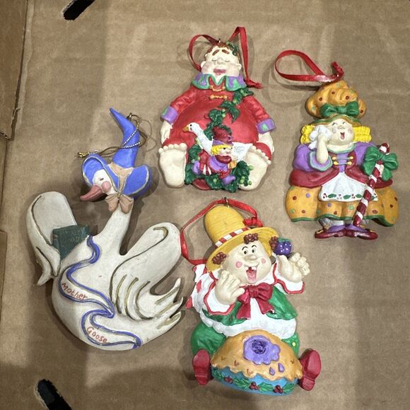 Nursery Rhymes Set Of 4 Christmas Figurine II Inc. Vintage 1994 Handcrafted - Picture 1 of 9